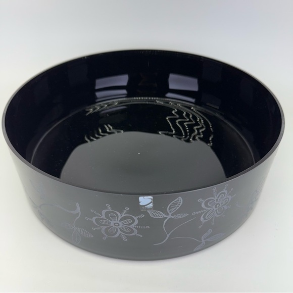 Vintage C A Q’s Bruk Etched Black Glass Bowl - Picture 5 of 10